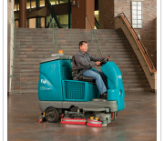 T16 Battery-Powered Rider Scrubber